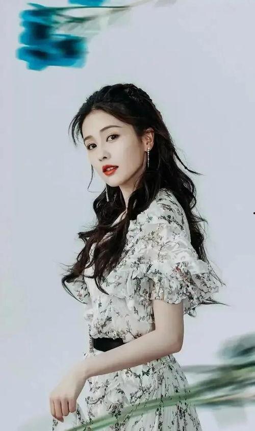 白露 演员,光影交织下的璀璨星辉