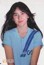 羽田真理资料,日本时尚界的璀璨明星